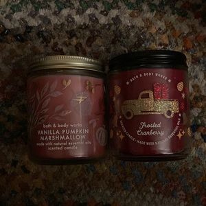 Set of two single wick candles frosted cranberry + vanilla pumpkin marshmallow